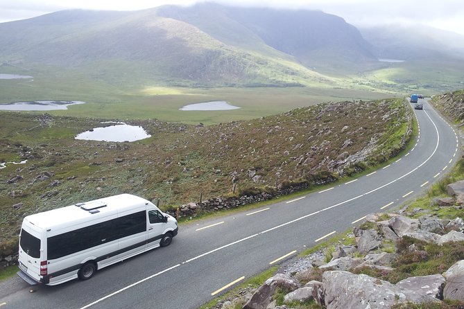 10 Day Wild Irish Experience Small Group Tour From Dublin - Day 6 Dingle Peninsula: Slea Head Drive and the Blasket Centre