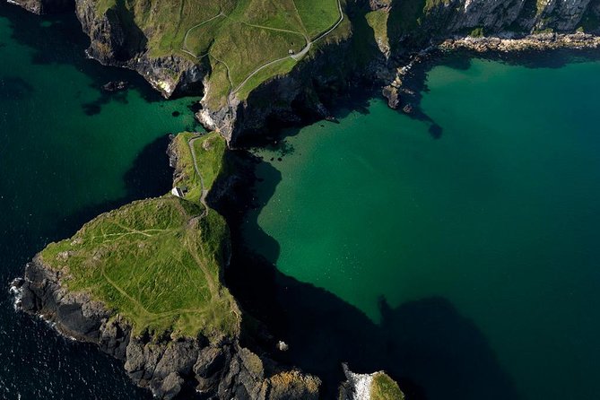 2-Day Northern Ireland Tour from Dublin Including Belfast and Giants Causeway - Why Belfast and the Giant’s Causeway Fit Together in 2 Days