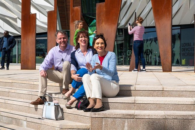2-Day Northern Ireland Tour from Dublin Including Belfast and Giants Causeway - Day 1 in Belfast: Titanic Experience Plus a Guide Who Sets the Scene
