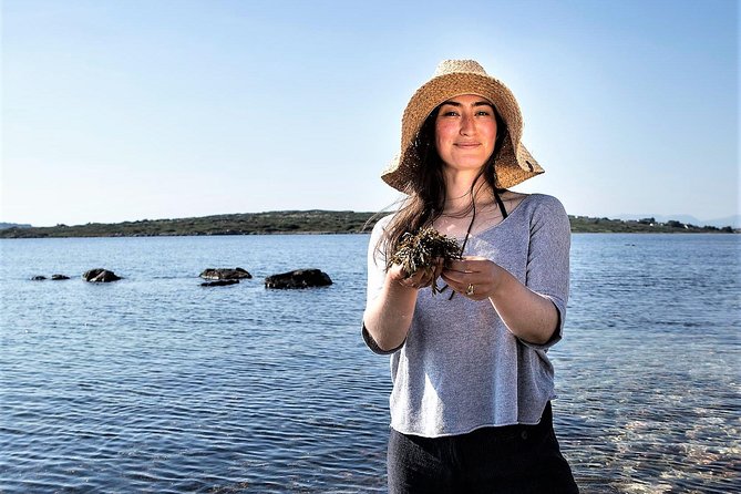 Abalone farm tour and tasting with coastal seaweed walk. Guided. 2 hours - Who This Tour Fits Best (And Who Might Not Love It)