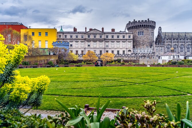 Book of Kells, Dublin Castle, Christ Church Cathedral Tour - Christ Church Cathedral area and Dublin Castle courtyards