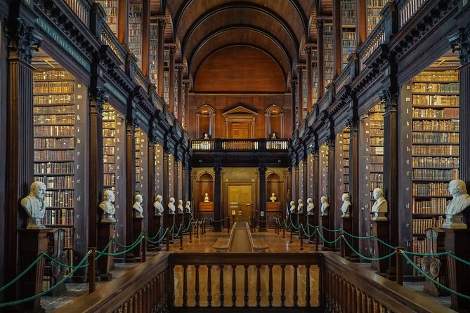 Book of Kells, Dublin Castle, Christ Church Cathedral Tour - Pacing, group size, and why the guides earn the praise