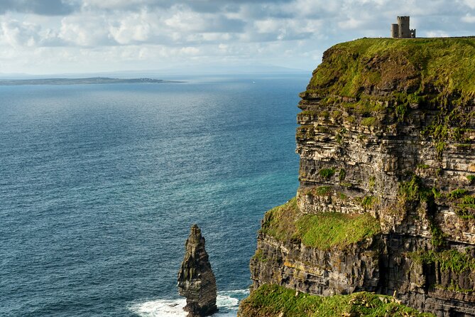 Chauffeur Private Cliffs of Moher Day tour from Dublin - A private Dublin to Cliffs of Moher day that feels like it has room to breathe