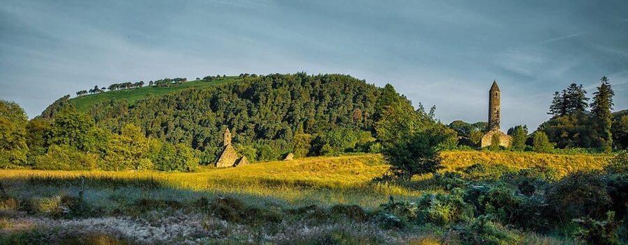 (Christmas Morning) Glendalough Half Day Tour from Dublin - Christmas morning Glendalough: why this half-day feels different