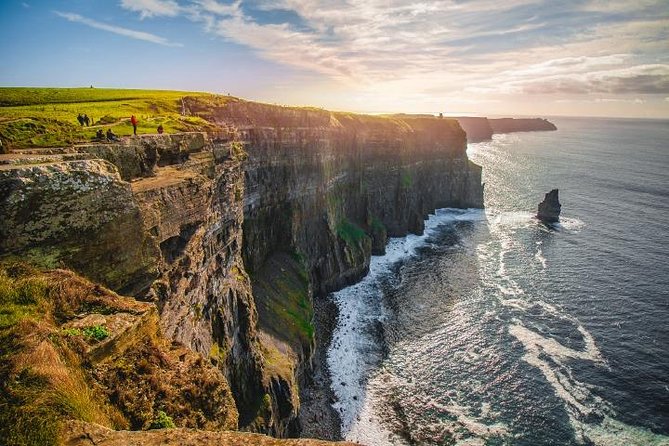 Cliffs of Moher Day Tour from Dublin: Including The Wild Atlantic Way - Wild Atlantic Way driving time: why it matters even when you stay seated