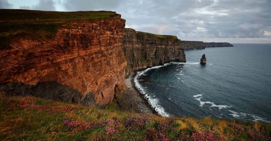 Cliffs of Moher: Private Luxury tour from Dublin - West Coast Stops: Castles And Monastery Ruins Along The Wild Atlantic Way