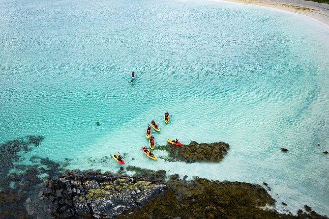Connemara Coastal kayaking - Heading to Bundouglas Beach and paddling into the real scenery