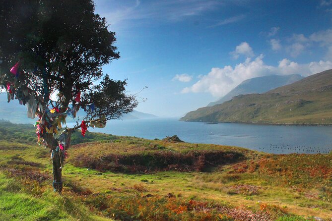 Connemara Day Trip Including Leenane Village and Kylemore Abbey from Galway - Spiddal and the Galway Coast: Short Stops that Add Texture