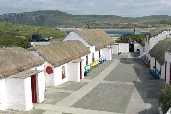DAY TOUR: Highlights of Derry and Donegal - Walking Derry’s Walls, 1613 to 1619, With Landmark Options