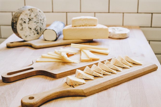 Delicious Dublin Food Tour - Dublin Food Tour Value: Why Walking Tastings Work