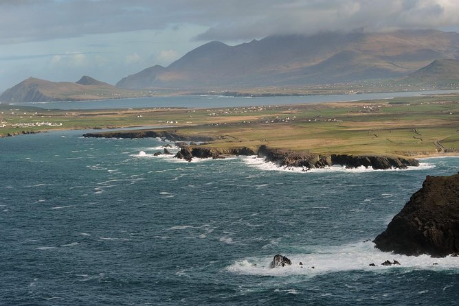 Dingle Peninsula Day Tour from Cork: Including The Wild Altanic Way - Inch Beach: 30 Minutes on 3 Miles of Atlantic Sand