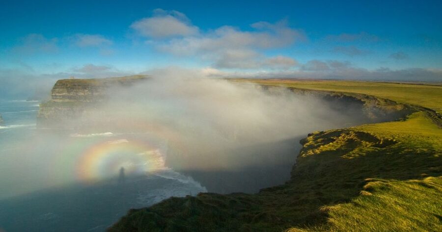 Dublin: Cliffs of Moher, Atlantic Edge & Galway City - Galway City: a medieval walking experience with live Irish music