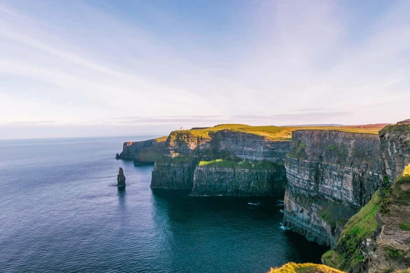 Dublin: Cliffs of Moher, Bunratty Castle and Ennis Day Trip - From Arlington Hotel to the west in one long day