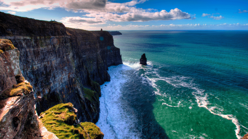 Dublin: Cliffs of Moher, Ennis, & Bunratty Castle Day Tour - A 7:00 AM Dublin start and the comfort of a coach day
