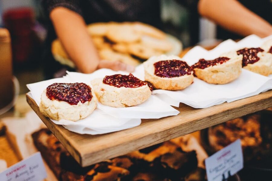 Dublin: Delicious Walking Food Tour - Meeting at the Spire: how you start your Dublin food route