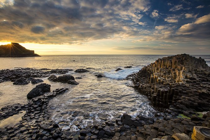 Dublin: Giant's Causeway, Dark Hedges, Dunluce and Belfast Titanic entrance fee - Air-conditioned coach, group size, and how to survive a full day