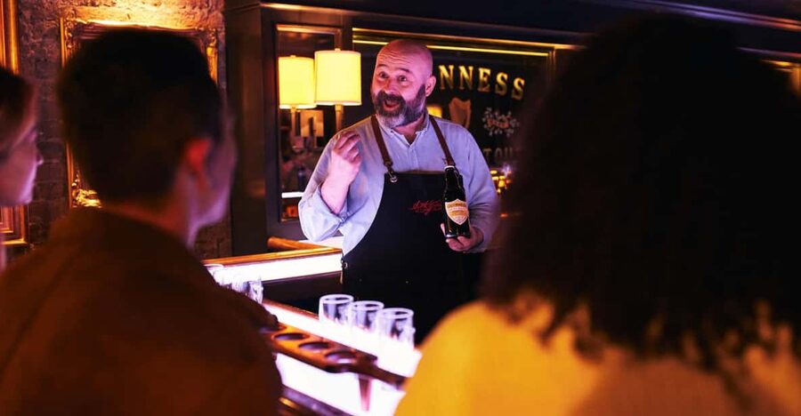 Dublin: Guinness Storehouse Connoisseur Experience - Four Guinness variants, explained in plain language