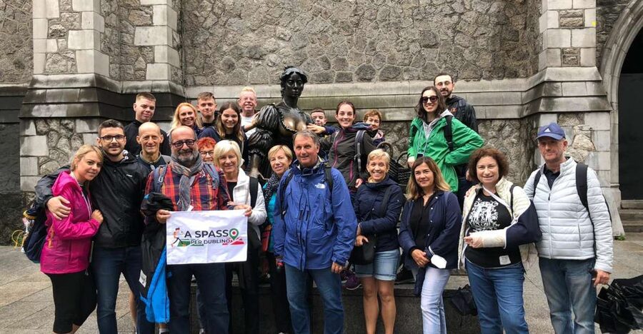 Dublin Highlights: 2.45-Hour Walking Tour in Italian - Why This Italian Dublin Route Gets Past the Usual Checklist