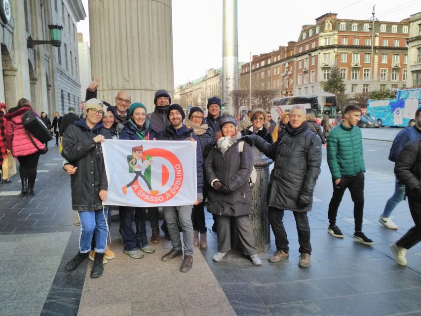 Dublin Highlights: 2.45-Hour Walking Tour in Italian - Temple Bar: Entertainment District, Plus Real Next-Step Advice