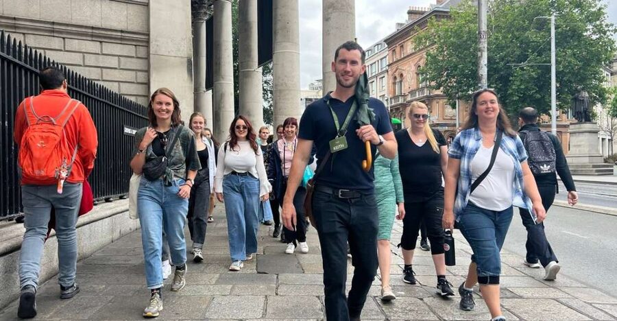 Dublin: Highlights and Hidden Gems Walking Tour - The flow: how you go from Viking stories to modern Dublin