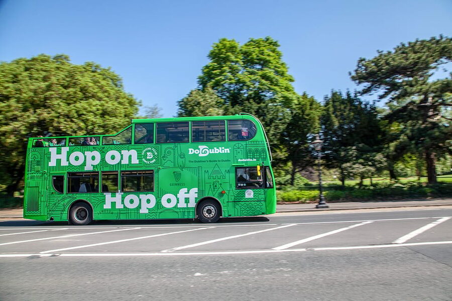 Dublin: Hop-on Hop-off Tour with Live German Commentary - Native German Guides, Fun Details, and a Real Heads-Up
