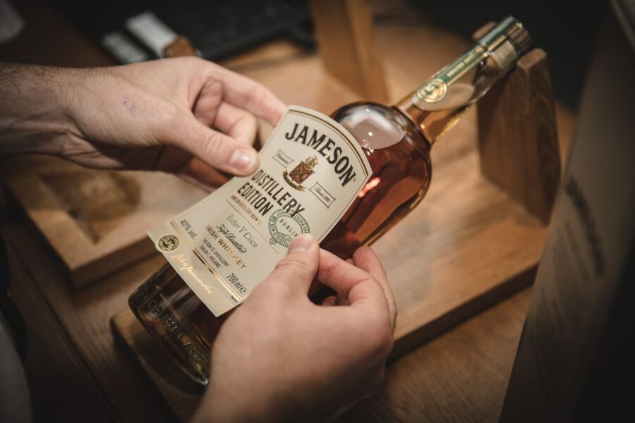 Dublin: Jameson Whiskey Distillery Tour with Tastings - The tour pacing: how a 45-minute experience can turn into about an hour