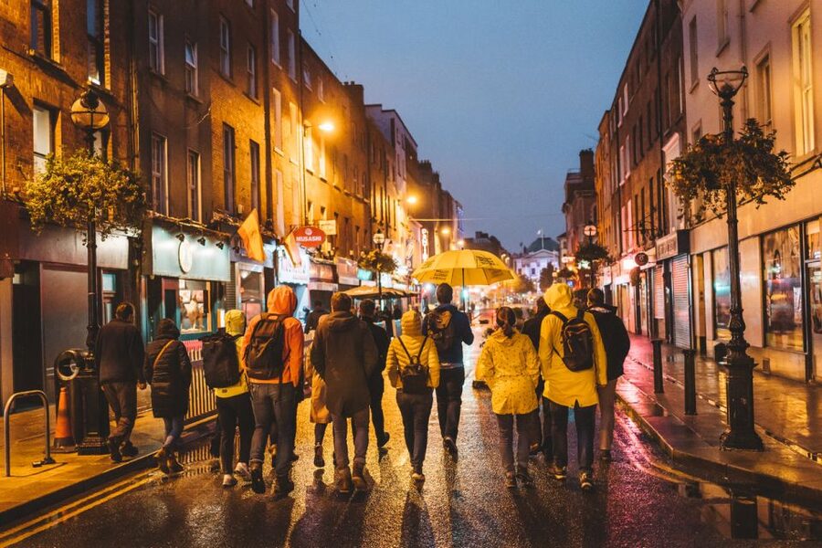 Dublin: Macabre History Walking Tour - Meeting at the Spire, then getting oriented fast