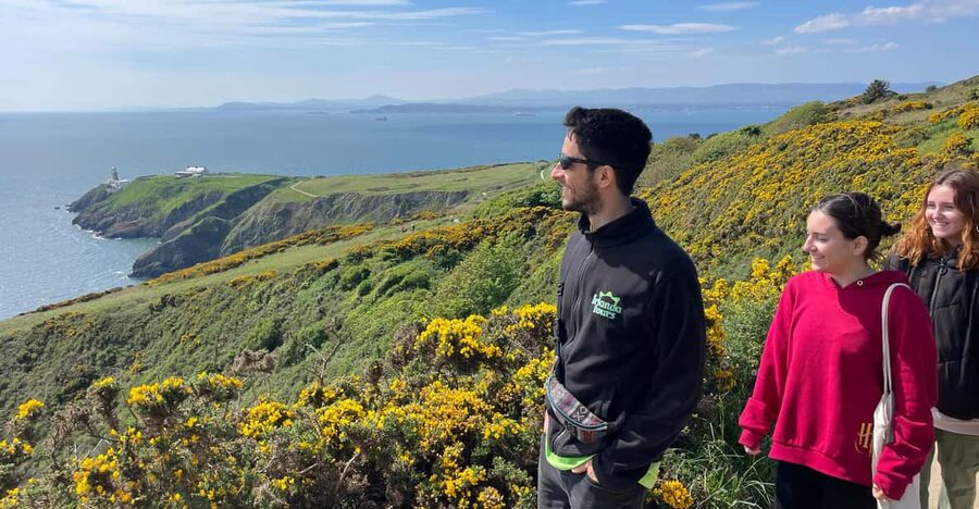 DUBLIN: Malahide castle and Howth MULTILINGUAL full day tour - Key highlights worth your attention