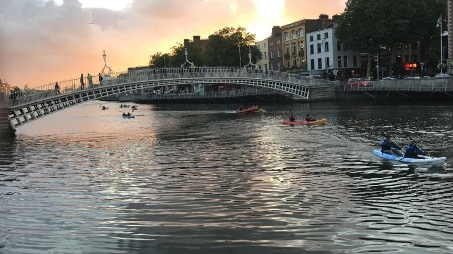 Dublin: Music Under the Bridges Kayaking Tour - Where you start and how the river route works