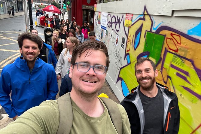 Dublin Out-Off-Tourist-Path Pub Tour and Tastings with a Local - Walking and pacing: how to make this night feel easy, not chaotic