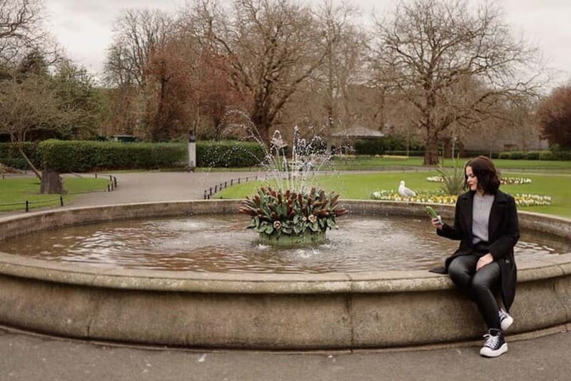 Dublin: Personal Photographer - Travel Photography Experience - Dublin Castle and St Stephens Green: contrast that photographs well