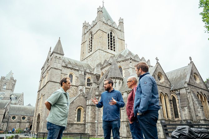 Dublin Private Highlights & History of 1916 Easter Rising Tour - Stop 2: Trinity College Dublin in 10 minutes of smart context