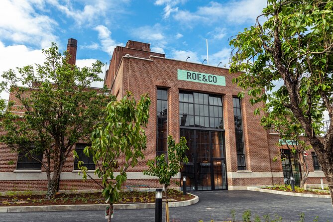 Dublin Private Whiskey Tour with Three Unique Distillery Visits - The city mini-tour in between: how Dublin context improves the tastings