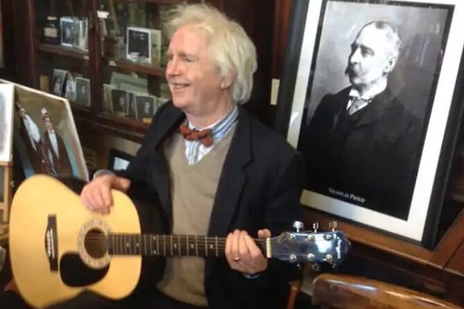 Dublin's Best Kept Secrets Tour - Between the Named Stops: The Shops, Cafes, and Side-Street Stories
