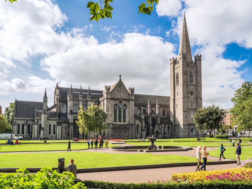 Dublin: The Dublin Pass with Tickets to 40+ Attractions - National Treasures and Estates: Plan for Time Beyond the Center
