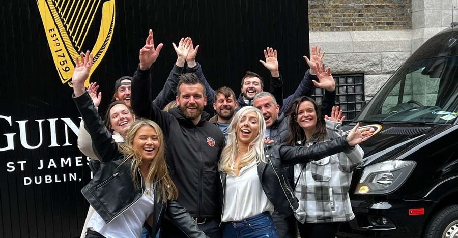 Dublin: The Perfect Pint Tour a Guinness Tour Experience - Meeting at Guinness Storehouse and riding in luxury