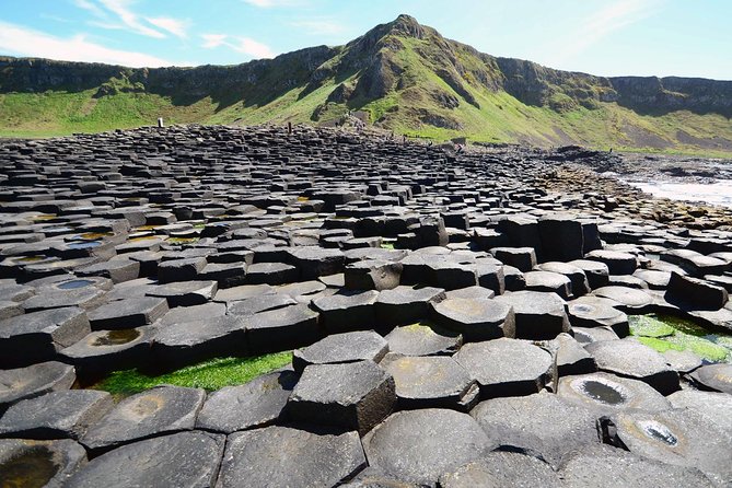 Dublin to Belfast Black Cab, Dunluce Castle and Giant's Causeway - Belfast timing: what happens before the cab tour and why Titanic Belfast gets a quick stop