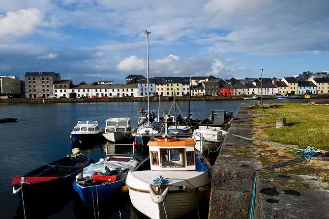Dublin to Cliffs of Moher, including Wild Atlantic Way and Galway - Ledge virtual reality plus real views: why both fit this day