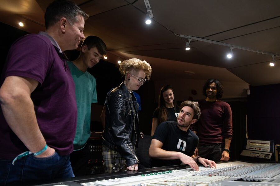 Dublin: Windmill Lane Recording Studios Tour - Should You Book the Windmill Lane Recording Studios Tour?