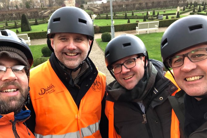 E-Bike & Bike Tour with a Local Guide in Dublin - Traffic reality check: bike lanes, buses, and your comfort level
