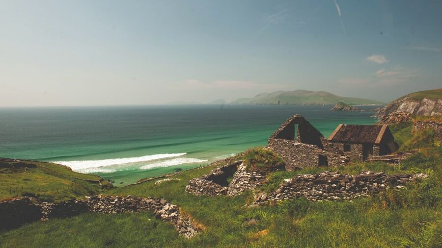 From Dublin: 5-Day Tour to the Southwest with Accommodation - Cliffs of Moher Walking Trails (With Admission Included) 