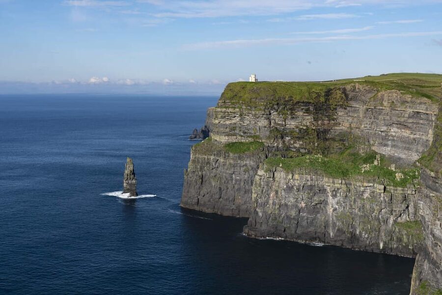 From Dublin: Galway + Cliffs of Moher Boat Cruise in Spanish - Galway on your own: Latin Quarter, Eyre Square, Spanish Arch