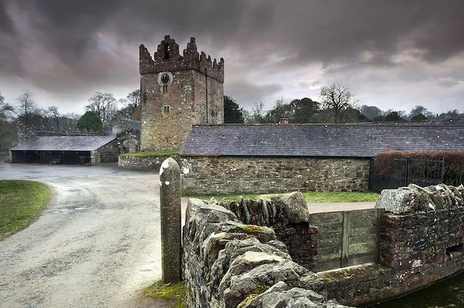 From Dublin: Game of Thrones Winterfell Locations Trek - Strangford lunch at the port: where you refuel and reset