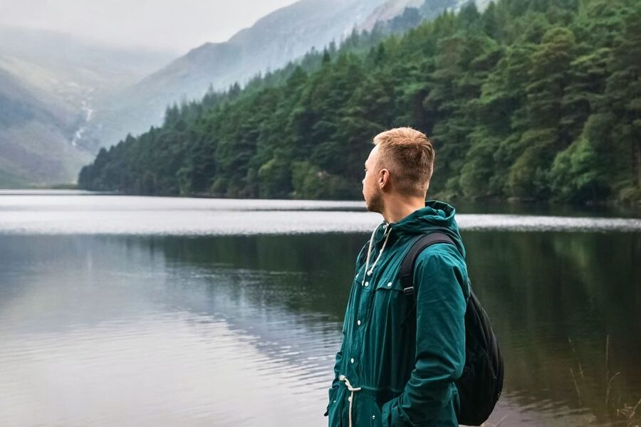 From Dublin: Wicklow Mountains, Glendalough & Kilkenny Tour - Glendalough monastery and the lakes: the valley plan that works