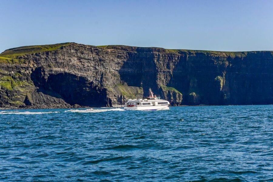 From Galway: Aran Islands & Cliffs of Moher Day Cruise - The Inis Mór Part: 4.5 Hours to Feel the Island, Not Just Visit It