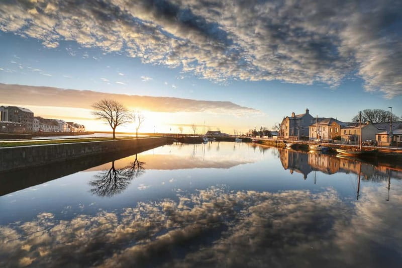 Galway City Walk: Rougues, Rebels and Rakes - Where This Walk Shines in Galway City Center