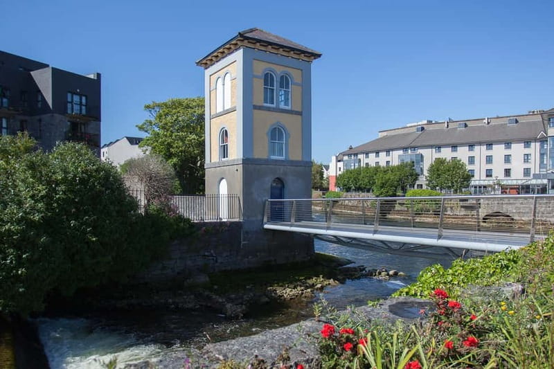 Galway City Walk: Rougues, Rebels and Rakes - Saint Nicholas Church: Medieval Galway’s Living Memory
