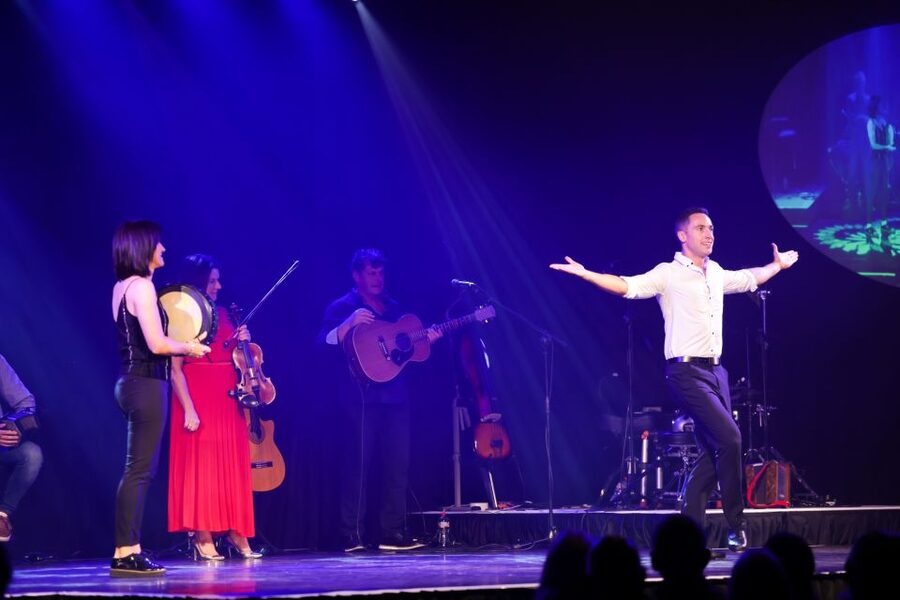 Galway: Trad on the Prom Ticket with Irish Music and Dancing - Arrive at Leisureland Theatre in Salthill, Galway, and Get Ready for a Tight 2 Hours