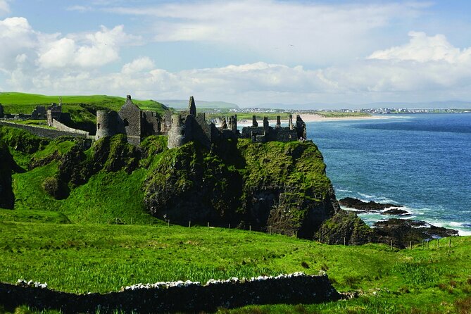 Giant's Causeway with the Titanic Exhibition and the best of Northern Ireland - Why this Northern Ireland day trip works better than DIY