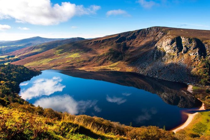 Glendalough & Wicklow Mountains Afternoon Tour from Dublin - Driver-led Stories vs. On-Your-Own Time at Glendalough